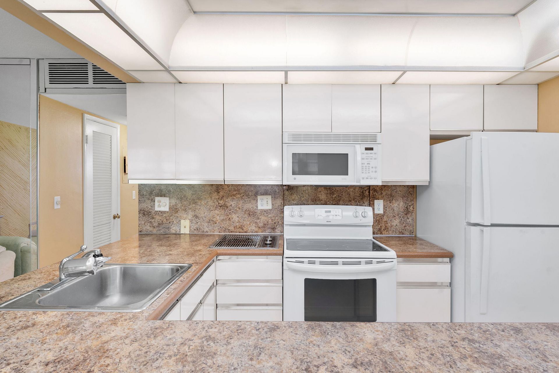 5208 NE 24th Terrace, Unit F124, Fort Lauderdale, FL 33308 Photo