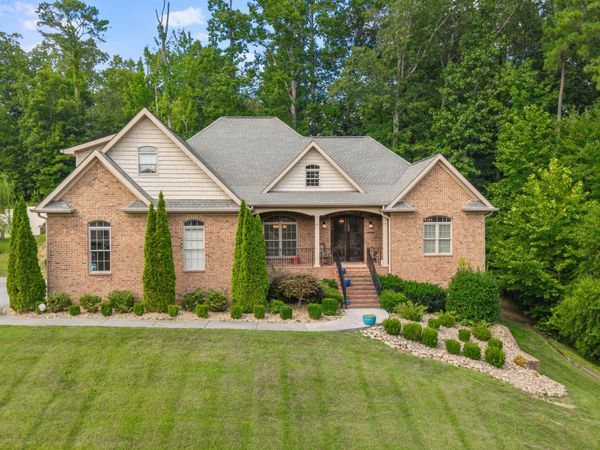 704 Pembridge Circle, Cleveland, TN 37312