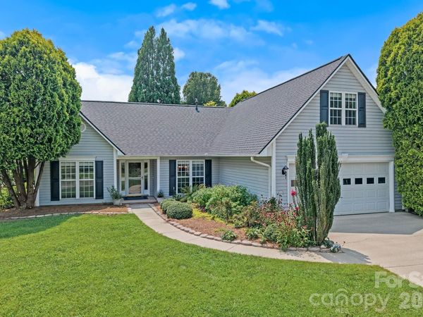 200 Planters Creek Road , Fletcher, NC 28732