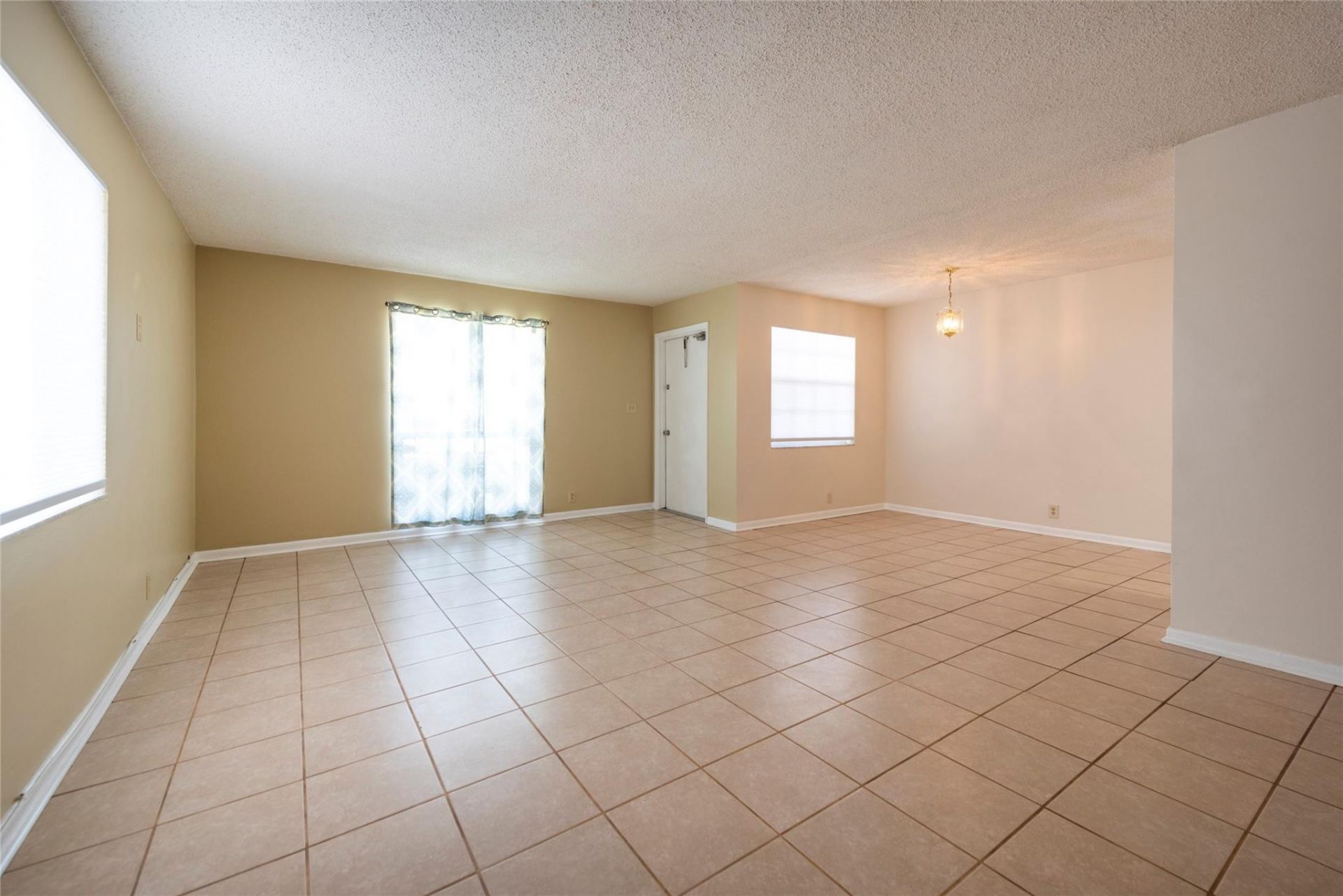 930 Mandarin Isle, Fort Lauderdale, FL 33315 Photo