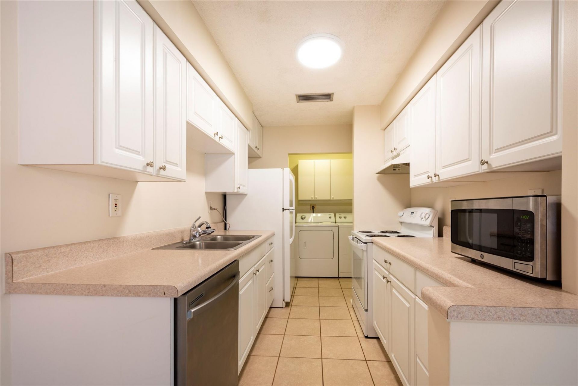 930 Mandarin Isle, Fort Lauderdale, FL 33315 Photo