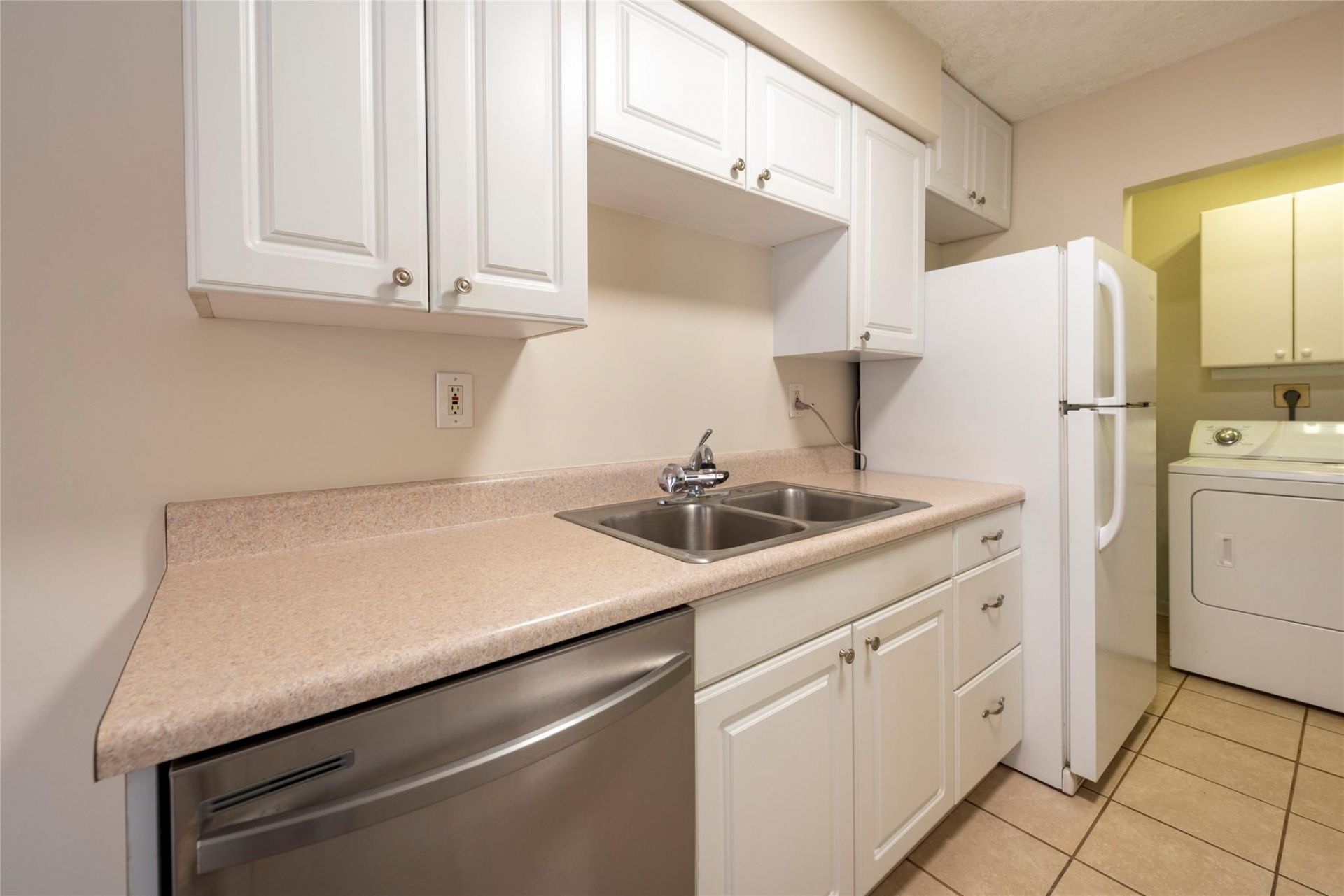 930 Mandarin Isle, Fort Lauderdale, FL 33315 Photo