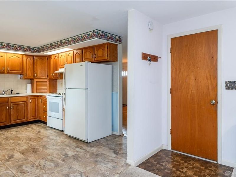 1116 W Alkaline Springs Road, Vandalia, OH 45377 Photo 28