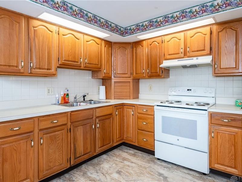 1116 W Alkaline Springs Road, Vandalia, OH 45377 Photo 42