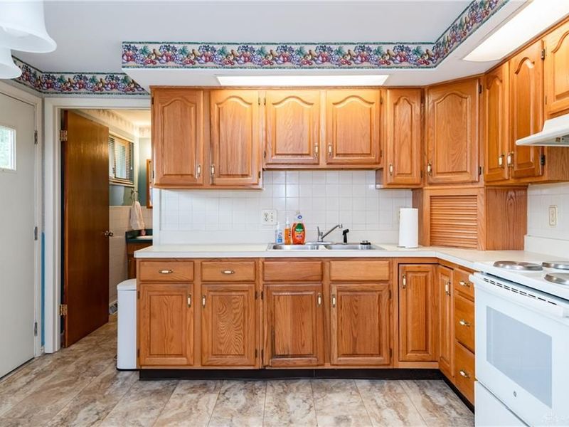 1116 W Alkaline Springs Road, Vandalia, OH 45377 Photo 49