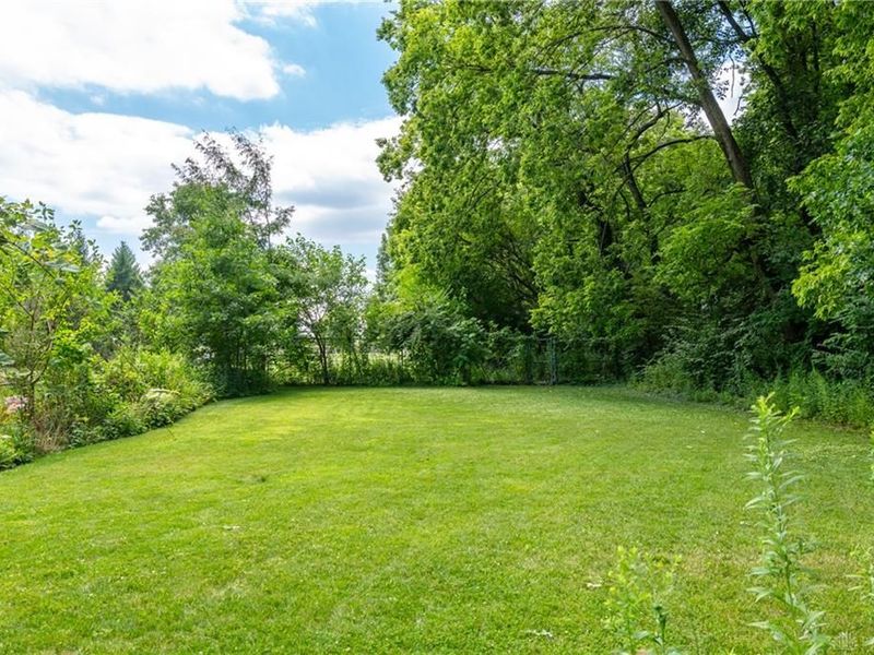 1116 W Alkaline Springs Road, Vandalia, OH 45377 Photo 5