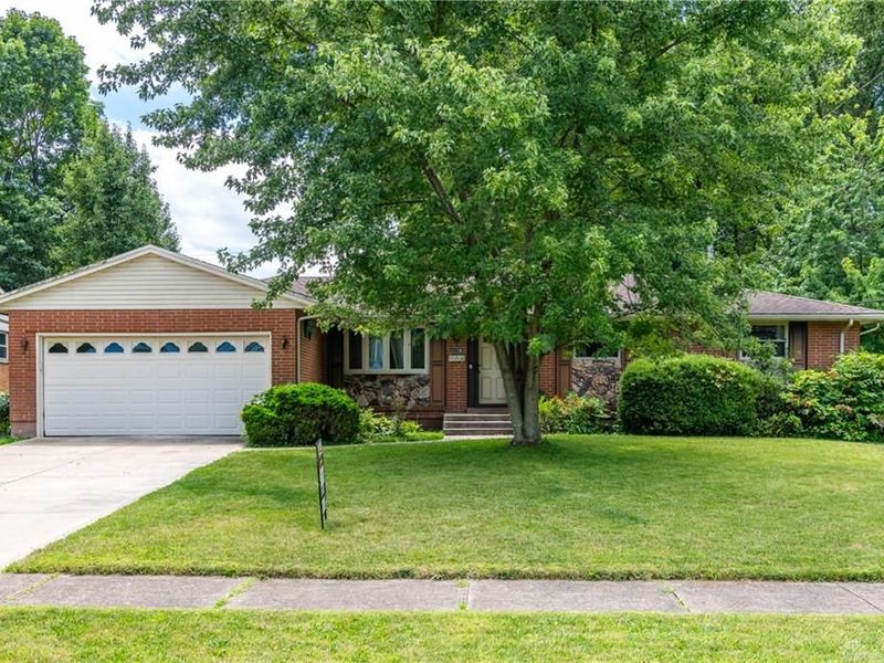1116 W Alkaline Springs Road, Vandalia, OH 45377 Photo 9