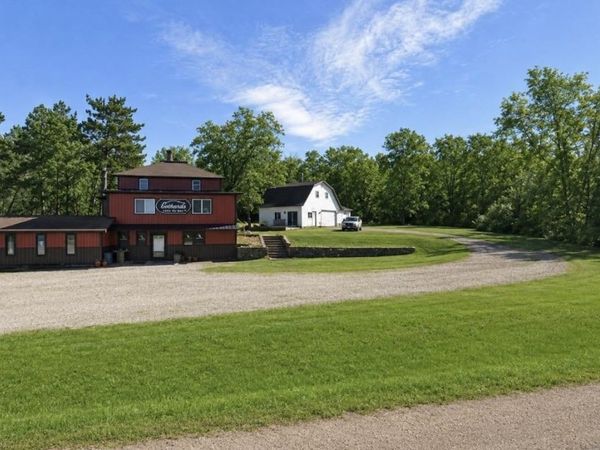 N6046 US Hwy 16-51, Pardeeville, WI 53954