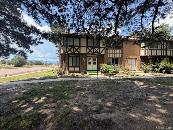 3870 Constitution Avenue, Colorado Springs, CO 80909