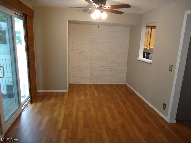 306 Deepwood Drive, Wadsworth, OH 44281 Photo 12