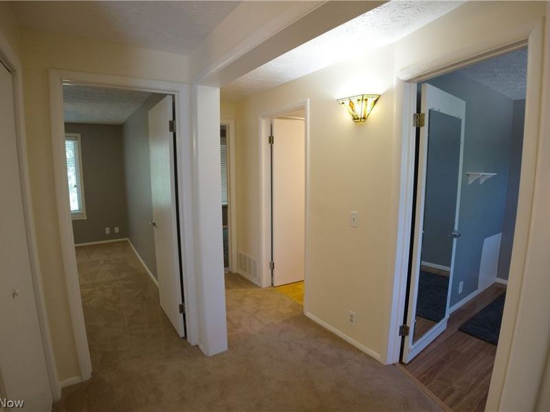306 Deepwood Drive, Wadsworth, OH 44281 Photo 16