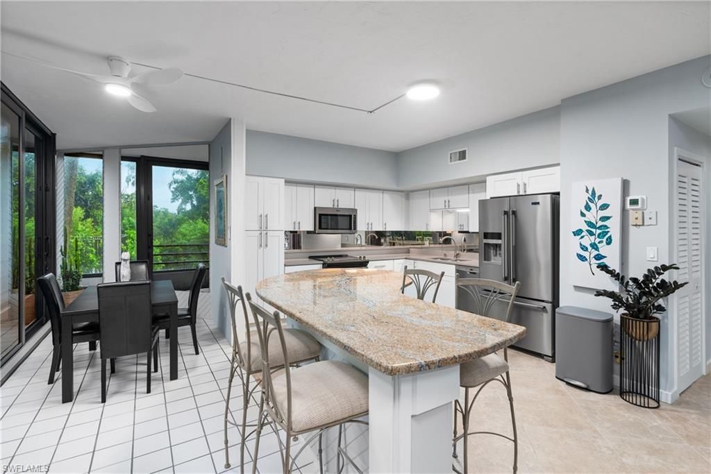 5555 Heron Point Drive, Unit 101, Naples, FL 34108 Photo
