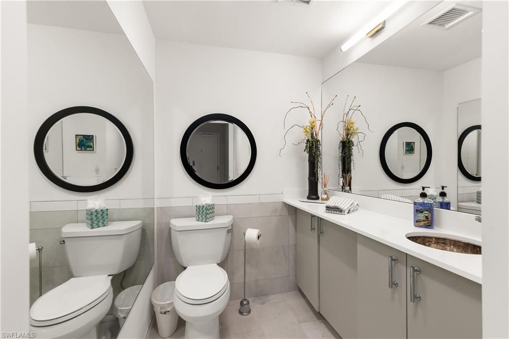 5555 Heron Point Drive, Unit 101, Naples, FL 34108 Photo