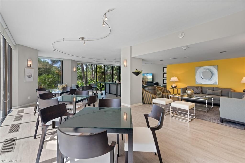 5555 Heron Point Drive, Unit 101, Naples, FL 34108 Photo