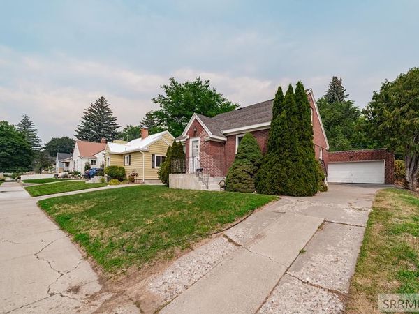 475 E 5th Street, IDAHO FALLS, ID 83402