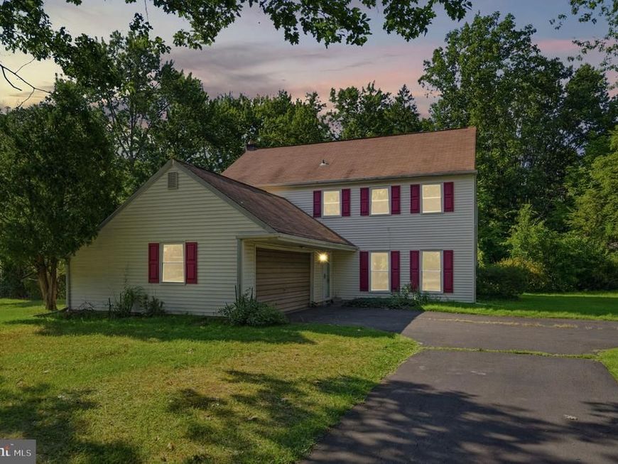 578 Coach Road, Horsham, PA 19044 Main Photo