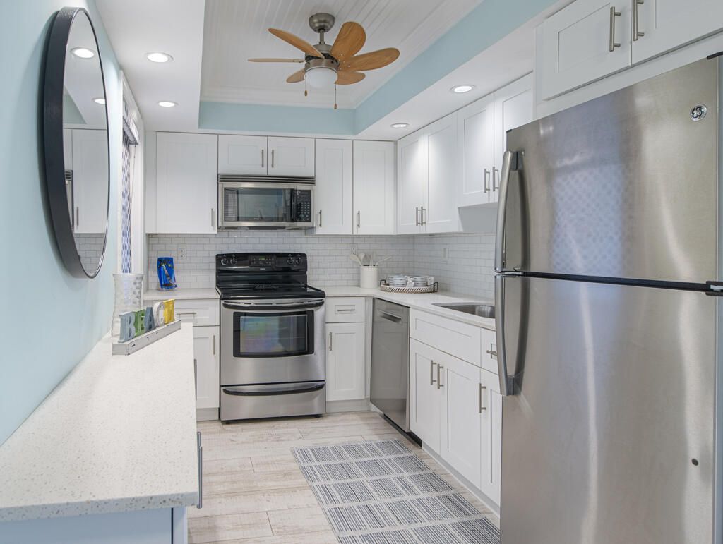 5560 Tamberlane Circle, Unit 324, Palm Beach Gardens, FL 33418 Photo