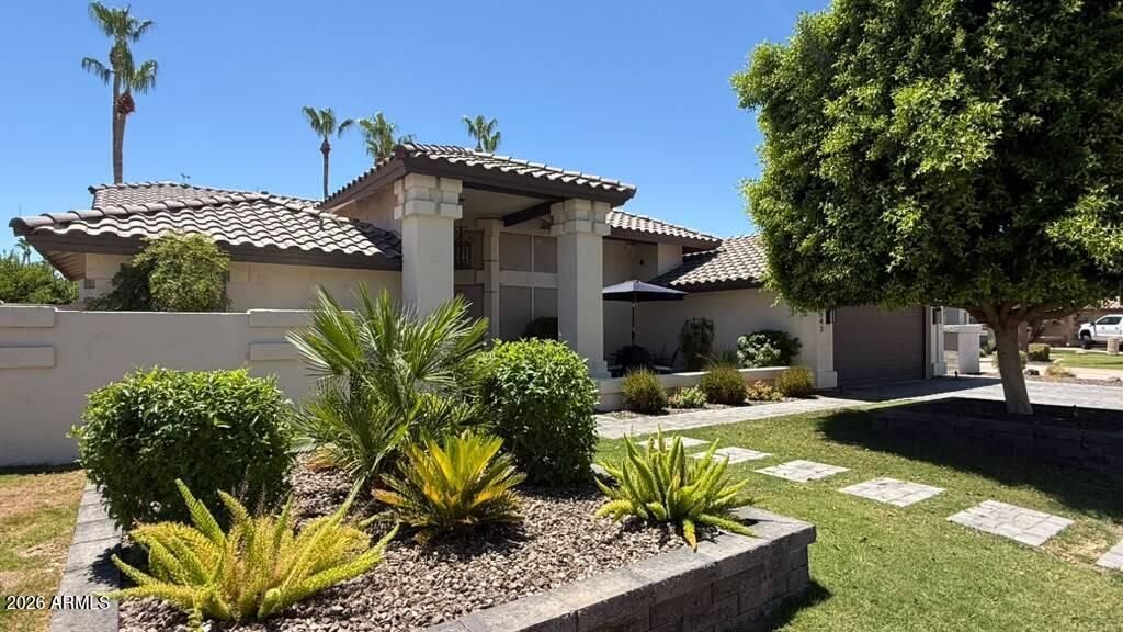 3543 E Amberwood Drive, Phoenix, AZ 85048 Main Photo