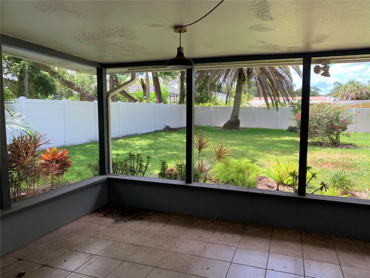 2436 Waldemere Street, Sarasota, FL 34239 Photo
