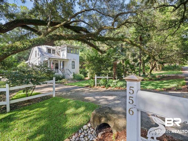556 Johnson Avenue, Fairhope, AL 36532