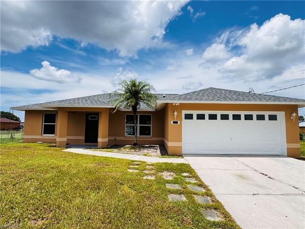 718 Rue Labeau CIR , FORT MYERS, FL 33913