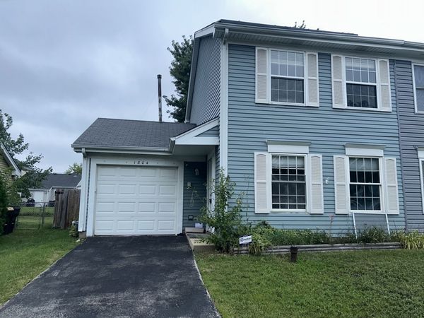 1804 De Forest Lane , Hanover Park, IL 60133
