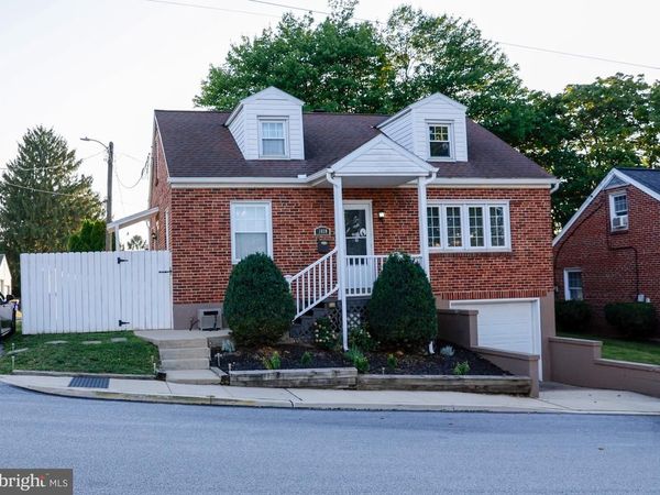 1020 N QUEEN, YORK, PA 17404