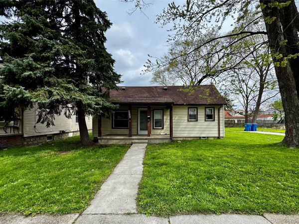 8045 Cadillac Avenue , Warren, Mi 48089