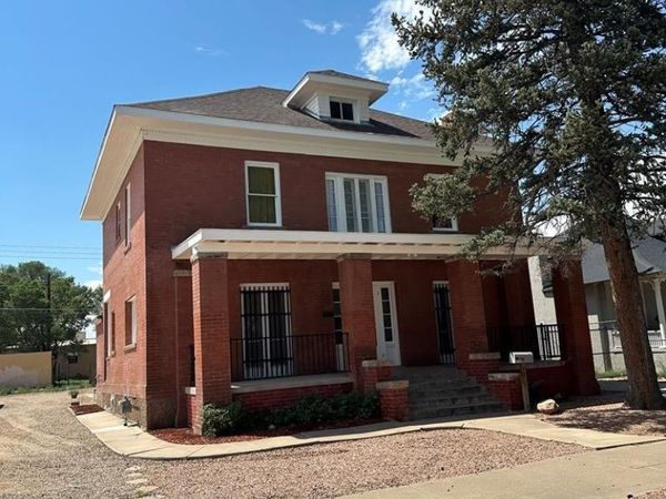 1725 Lake Ave, Pueblo, CO 81004