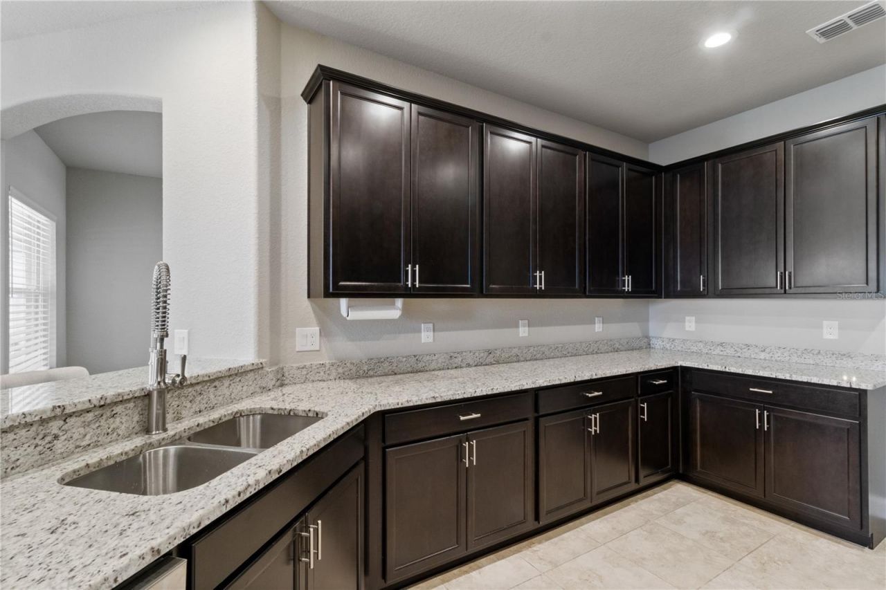 117 Walkers Point Drive, Auburndale, FL 33823 Photo