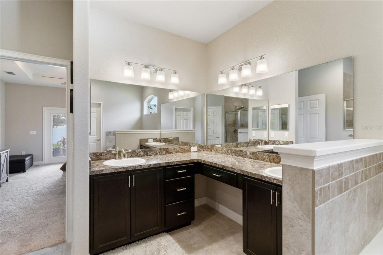 117 Walkers Point Drive, Auburndale, FL 33823 Photo