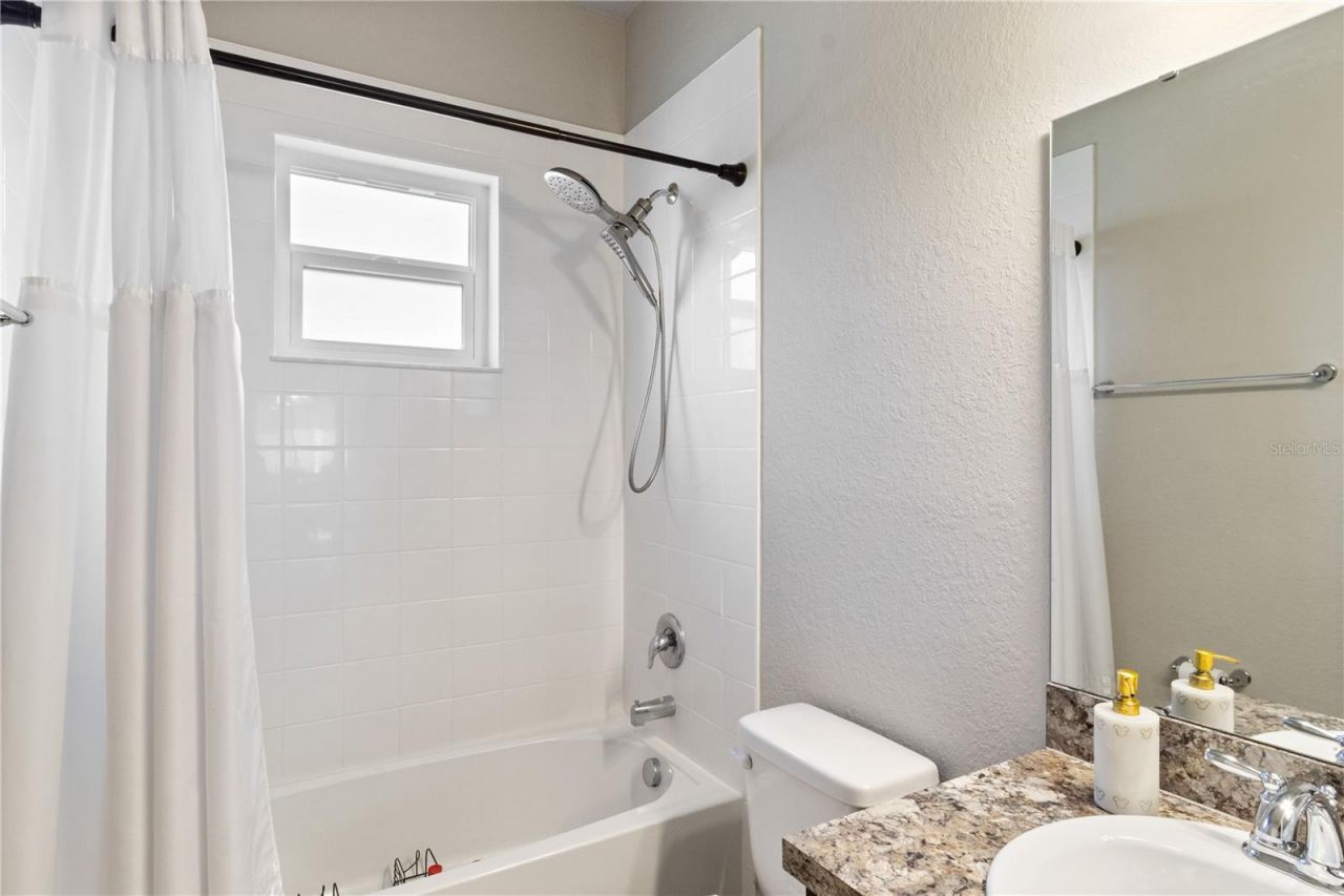 117 Walkers Point Drive, Auburndale, FL 33823 Photo