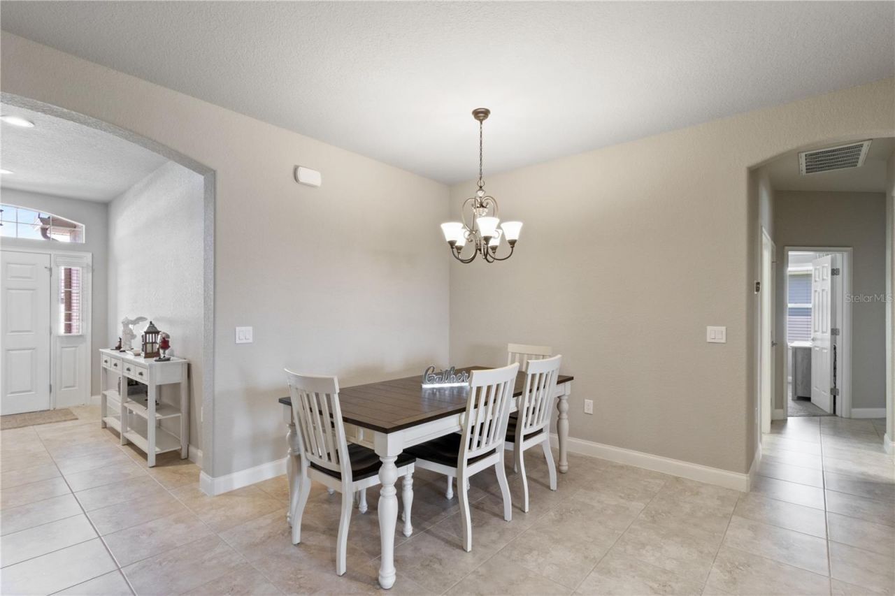 117 Walkers Point Drive, Auburndale, FL 33823 Photo
