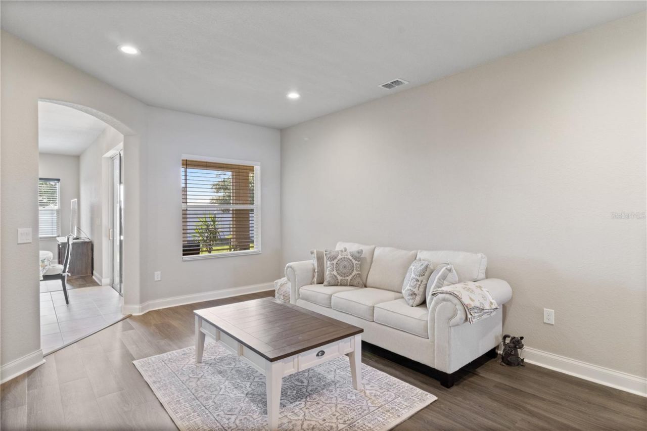 117 Walkers Point Drive, Auburndale, FL 33823 Photo
