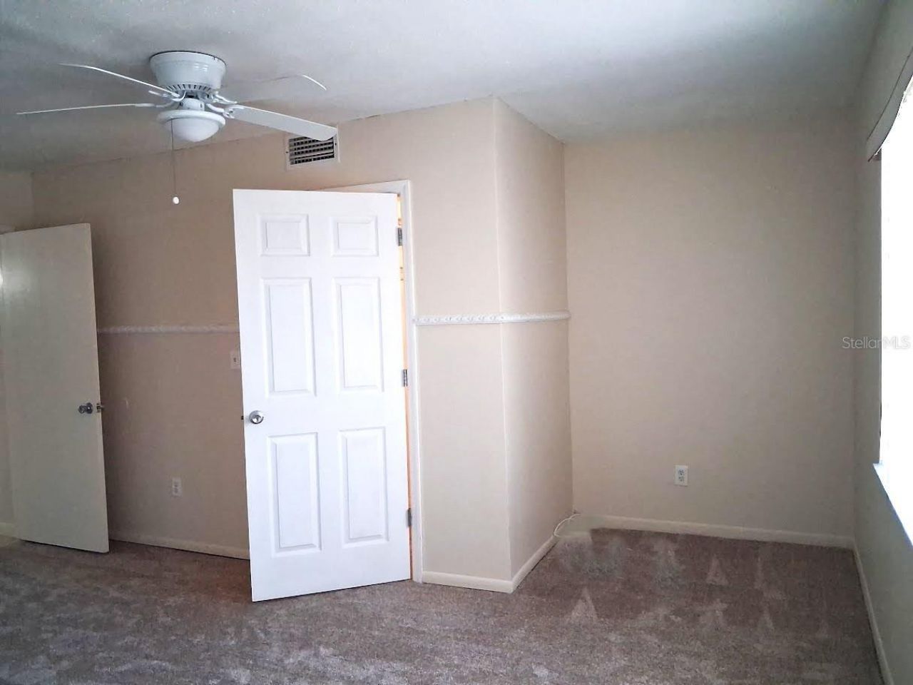4744 Azalea Drive, Unit 204, New Port Richey, FL 34652 Photo