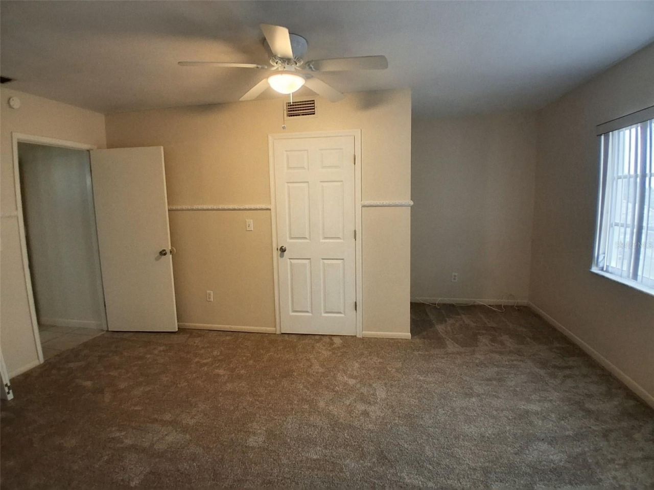 4744 Azalea Drive, Unit 204, New Port Richey, FL 34652 Photo