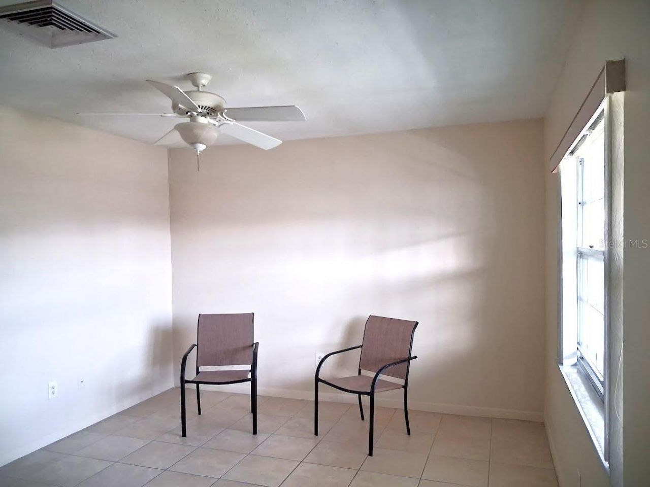 4744 Azalea Drive, Unit 204, New Port Richey, FL 34652 Photo