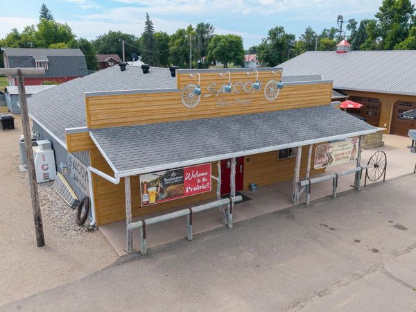 11 Main Avenue, McLeod, ND 58033
