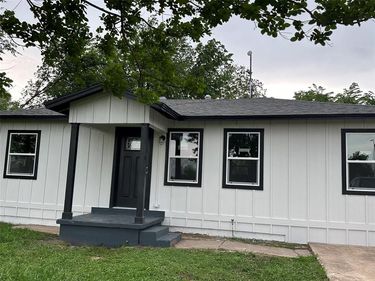 1123 Hansboro Avenue, Dallas, TX 75224