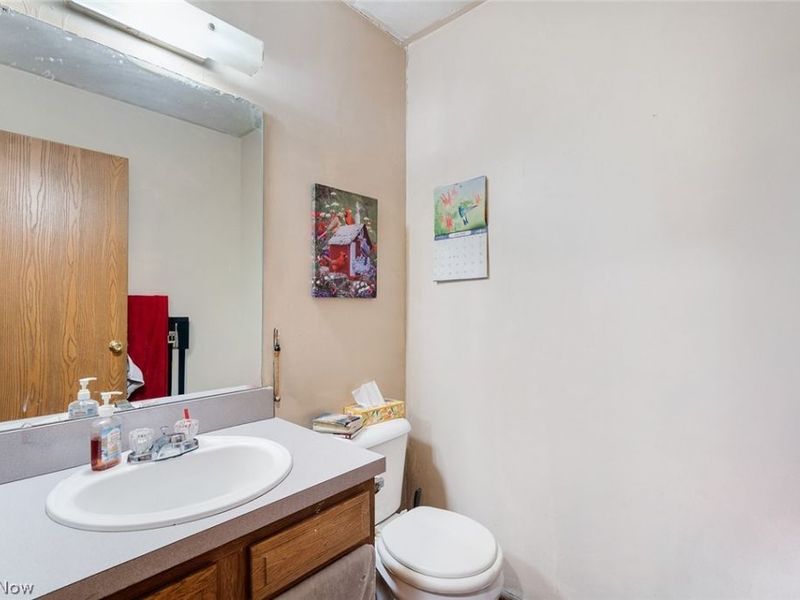 1724 Overland Avenue, Youngstown, OH 44511 Photo 10