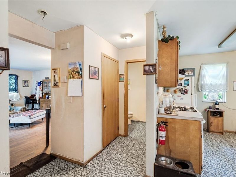1724 Overland Avenue, Youngstown, OH 44511 Photo 4