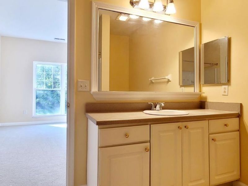 9168 Yarmouth Drive, Unit B, Deerfield Twp., OH 45140 Photo 12