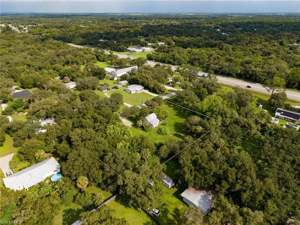 89 Calhoun St , Labelle, FL 33935 Photo