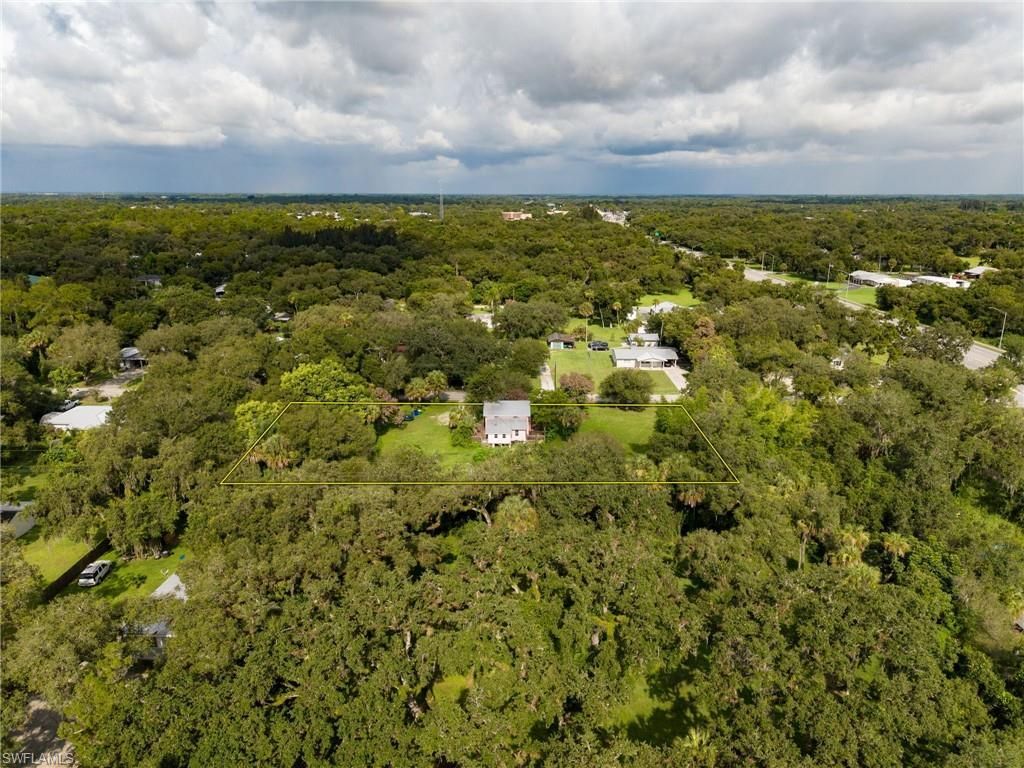 89 Calhoun St , Labelle, FL 33935 Photo