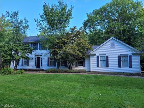 7939 Gatewood Oval, Gates Mills, OH 44040