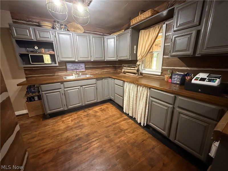 4061 Glenn Highway, Cambridge, OH 43725 Photo 6