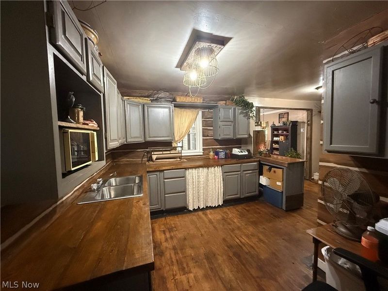 4061 Glenn Highway, Cambridge, OH 43725 Photo 8