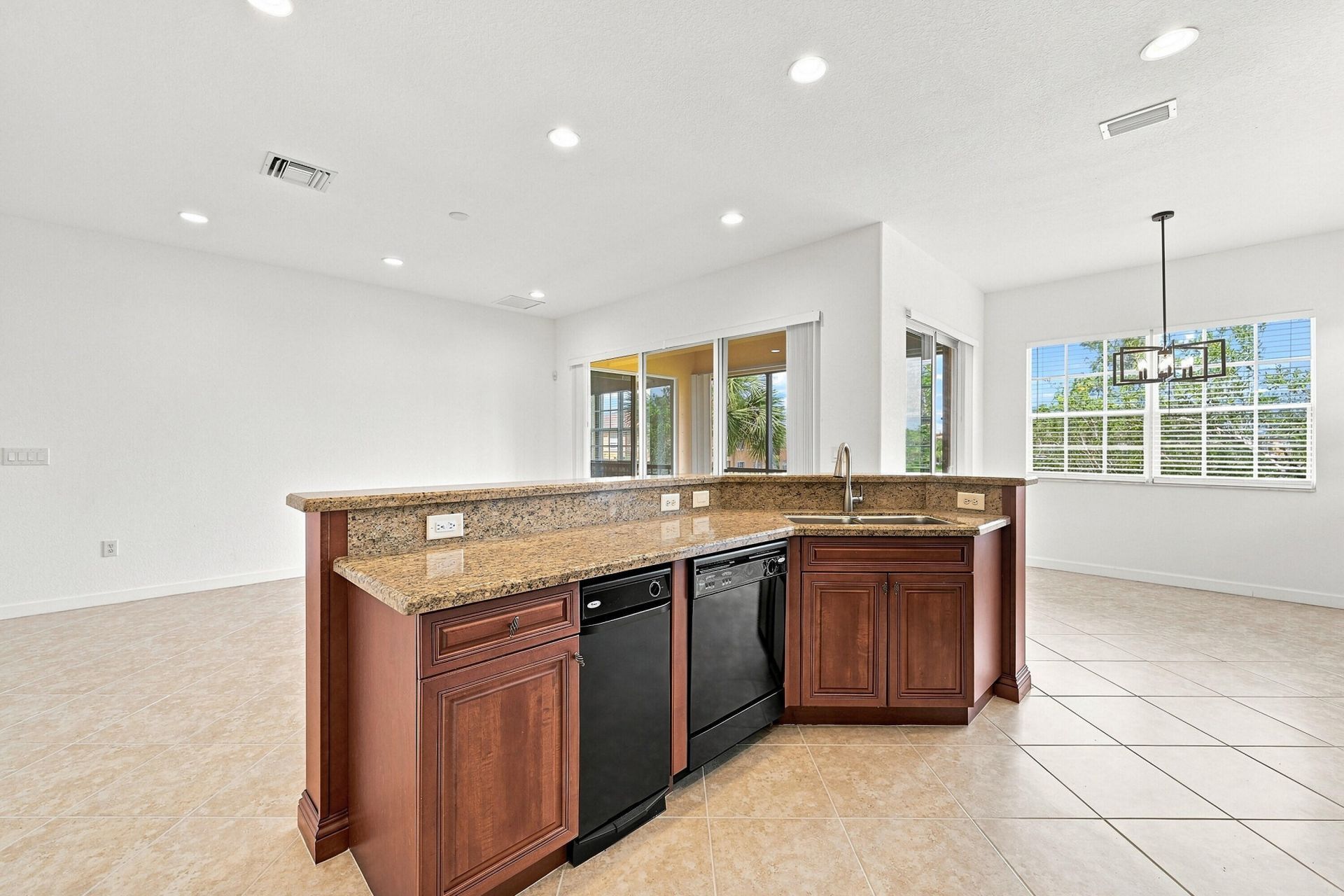 8288 NW 128th Lane, Unit 38-F, Parkland, FL 33076 Photo