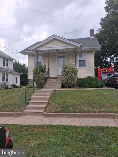 210 ARDMORE AVENUE , UPPER DARBY, PA 19082