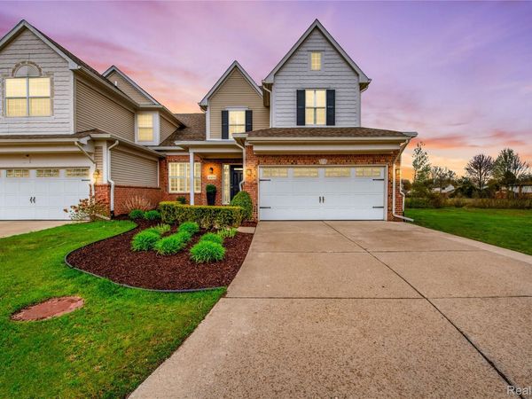 4404 Navin Field Lane , Troy, Mi 48085